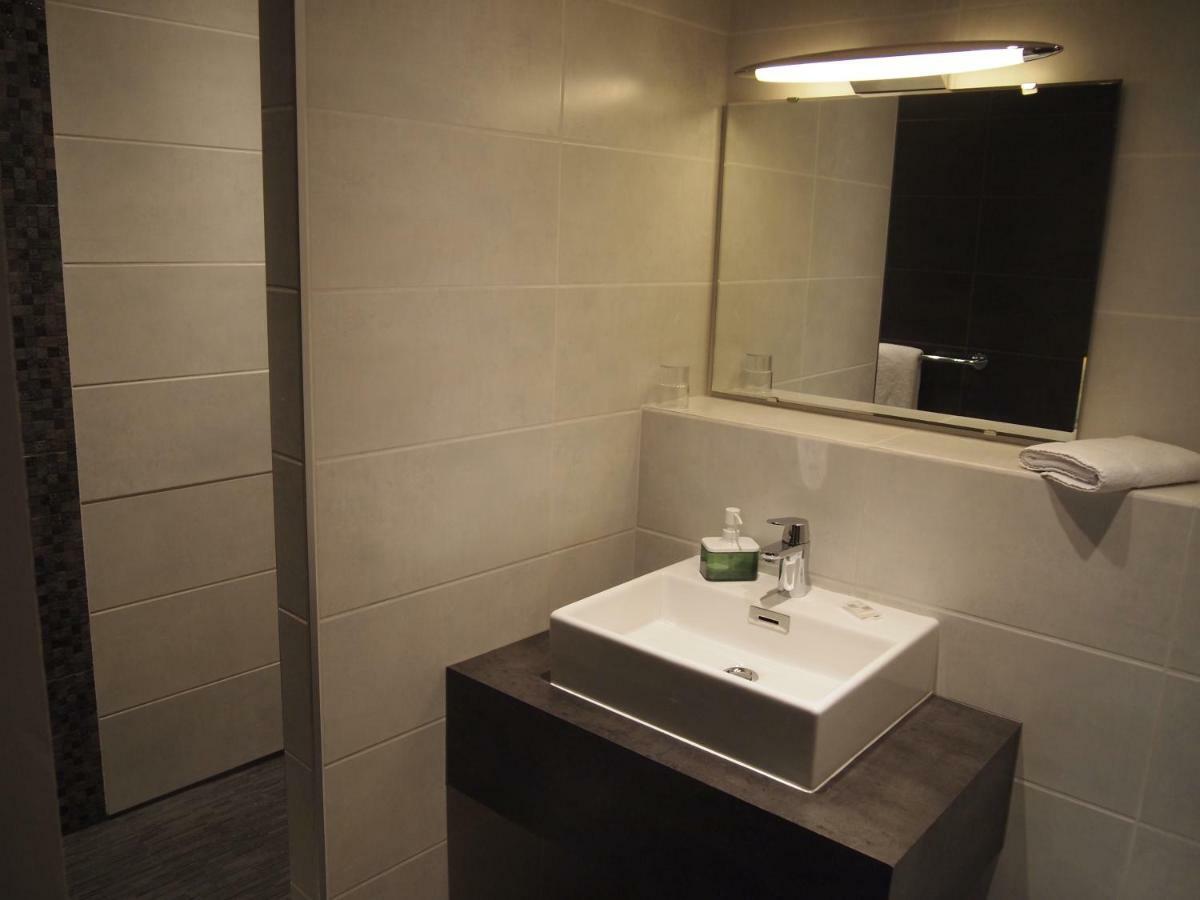 Hotel Colbert تور المظهر الخارجي الصورة